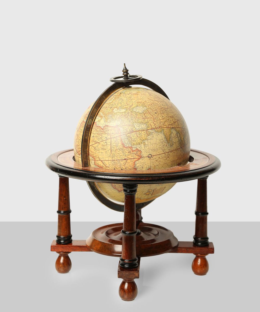 Глобус ''Navigator’s Terrestrial Globe''