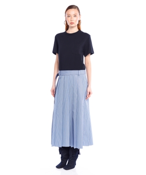Dress with pleated skirt