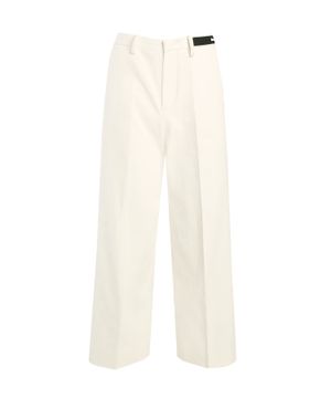 Wide leg trousers in white