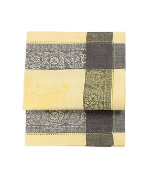 Black-yellow napkin with pattern print
