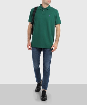 Green polo with two buttons