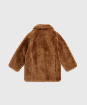 Fur coat in brown