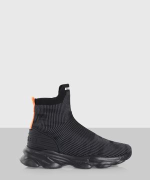 Ribbed knit sneakers in black 