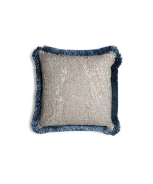 Fringed pillow in gray 