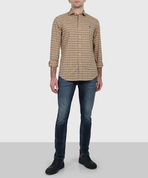 Checkered shirt in brown 
