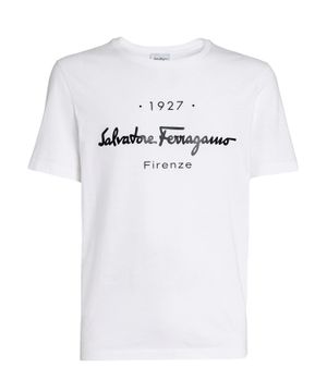 Logo print t-shirt in white 