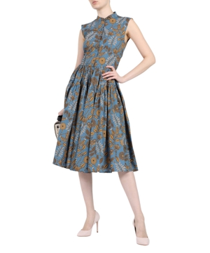 Blue sleeveless dress with floral print