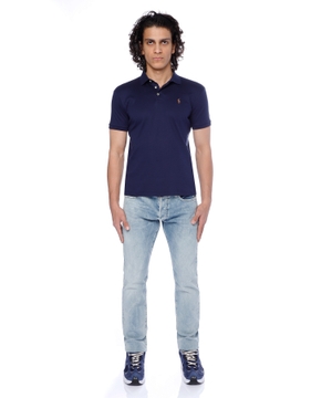 Polo with short sleeves and classic collar