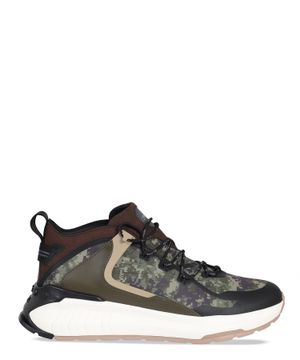 Camouflage print sneakers 