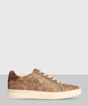 Brown sneakers with logo print