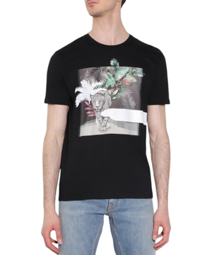 Short sleeve black t-shirt with print