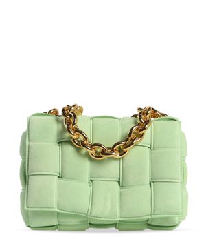 "Chain Cassette" suede shoulder bag in green