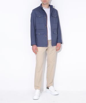 Front pockets design jacket