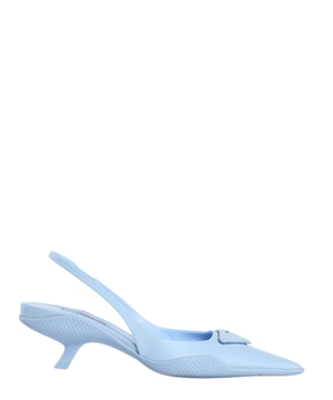 Logo detail pumps in blue