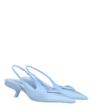 Logo detail pumps in blue