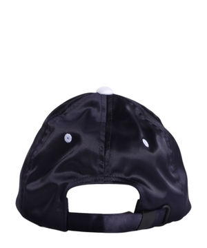 Logo embroidery detail cap