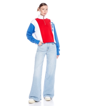 Sweatshirt with logo