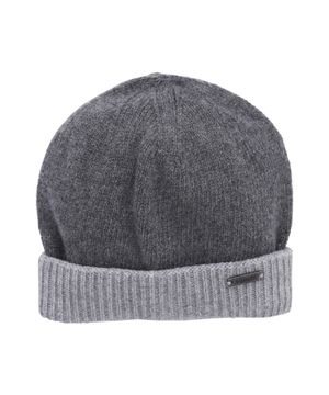 Beanie hat with logo detail