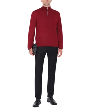 Zip fastening collar sweater