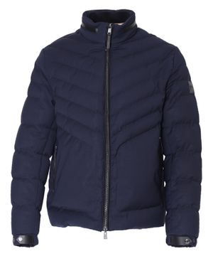 Quilted design jacket with long sleeves