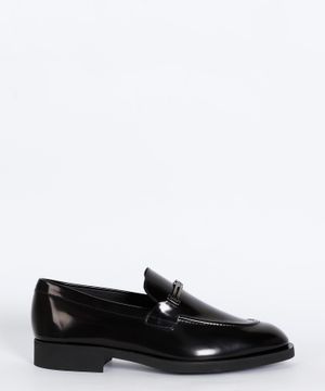 Leather loafers with metal buckle