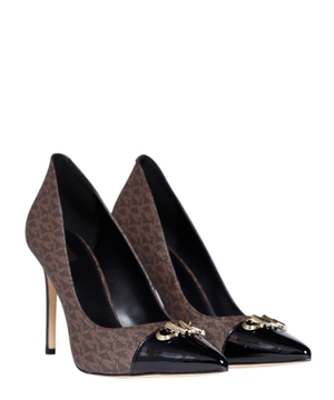 Parker logo detail pumps