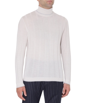Long sleeve turtleneck sweater