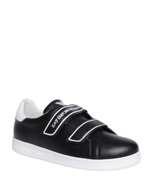 Logo detail leather sneakers