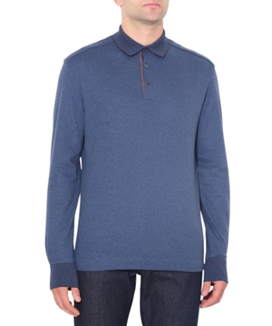 Sweater with zip collar fastening