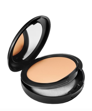 Studio Fix Powder Plus Foundation - NC40