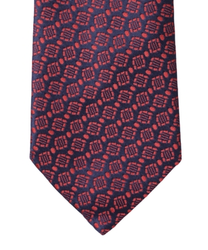 Patterned tie