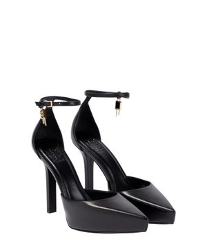 Heels with logo detail