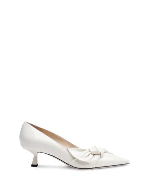 Pointed toe Elinor pumps