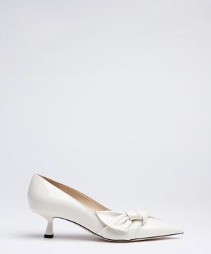 Pointed toe Elinor pumps