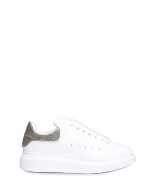 Leather sneakers with logo detail