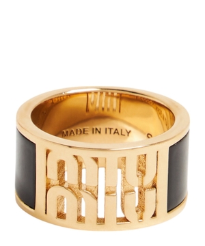 Ring with logo detail