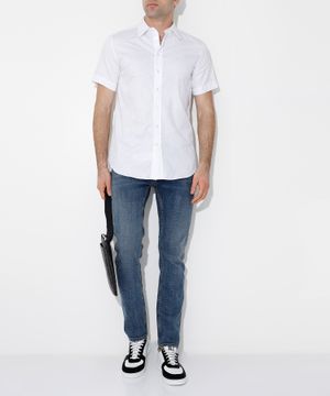 Short sleeve shirt with classic collar