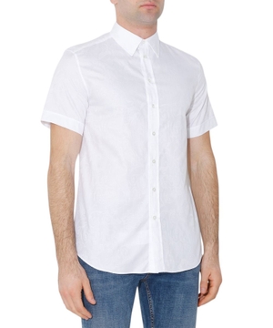 Short sleeve shirt with classic collar