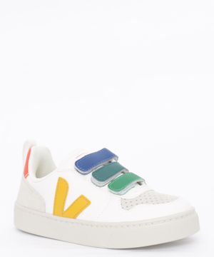 V-10 paneled design sneakers