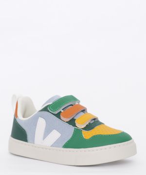 V-10 paneled design sneakers