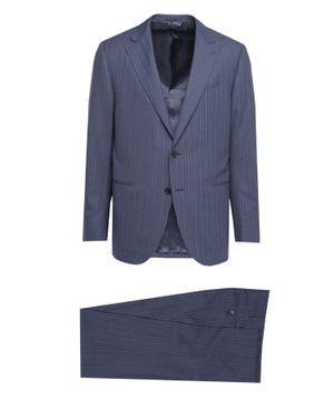 Two button fastening straight fit suit