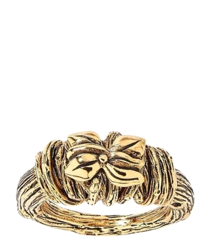 Ring with bow detail