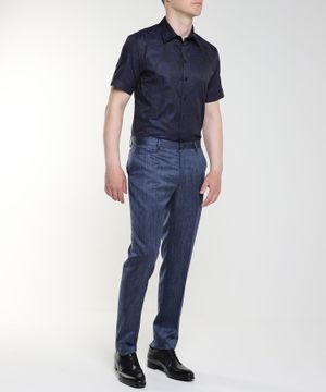 Short sleeve shirt with classic collar