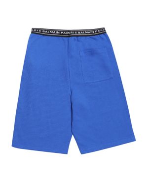 Shorts with elasticated waist