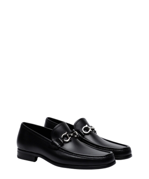 Metal detail leather moccasins