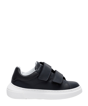 Logo detailing sneakers
