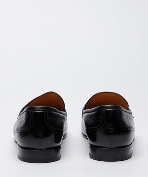 Upper strap leather loafers