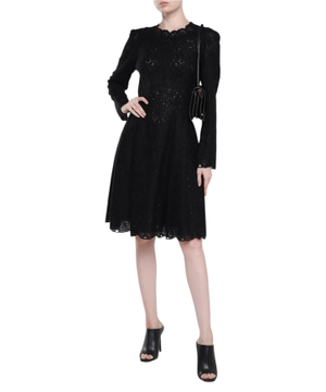 Lace design long-sleeves dress