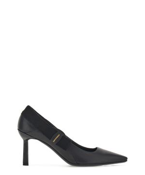 Side Vara bow detail pumps