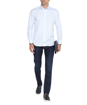 Long sleeve shirt with classic collar